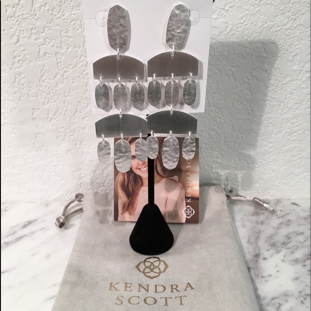 KENDRA SCOTT “Emmet” Earrings, Bright Silver